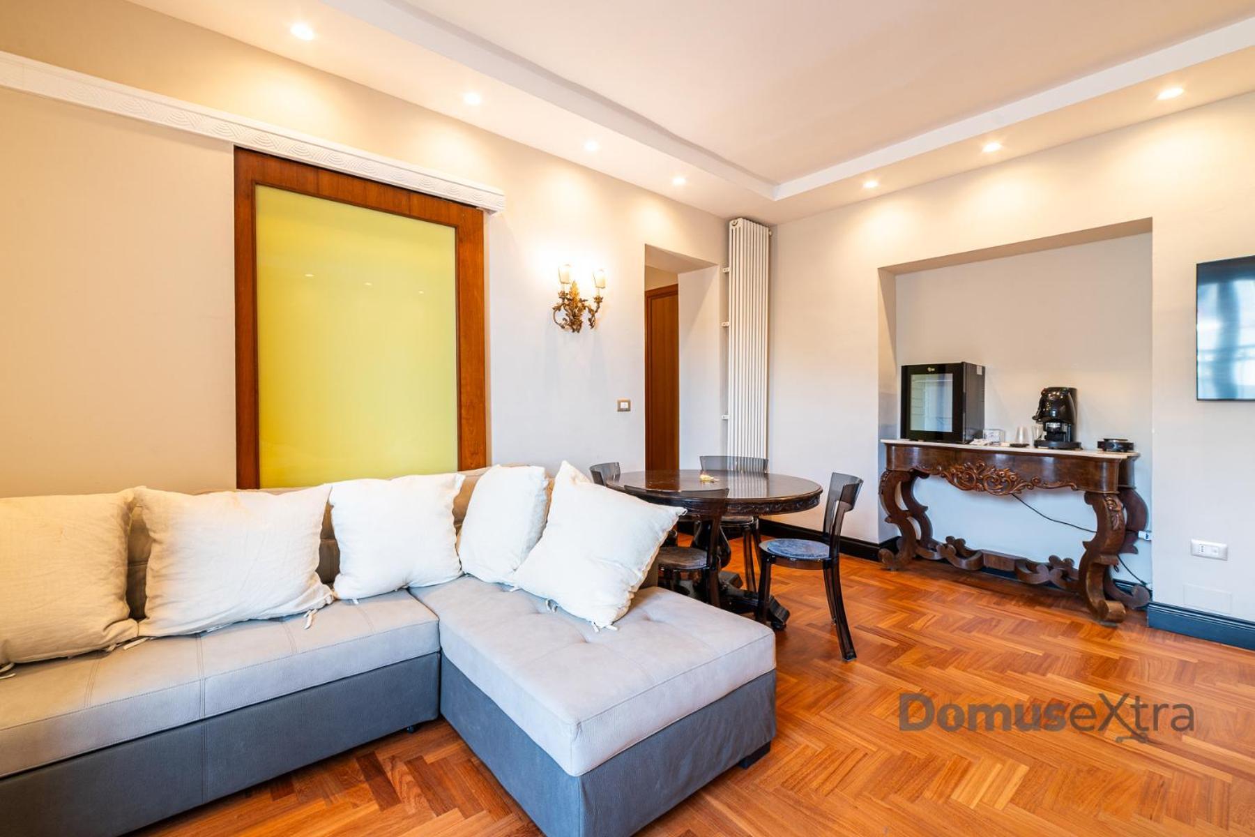 Gramsci Relais By Domusextra Appartement Napels Buitenkant foto